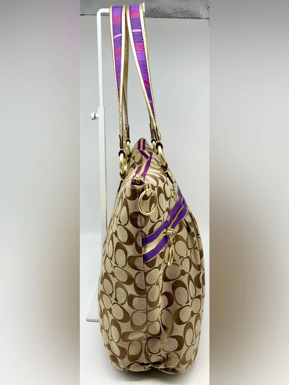 Coach fun collectible